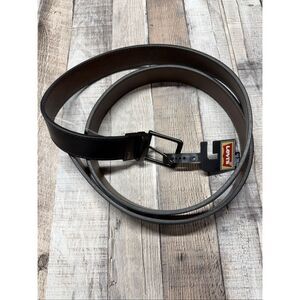 NWT Levi’s Men’s Black/Brown Leather Belt Casual Size 58-60 17LV322251